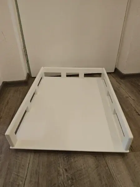 Bílý přebalovací pult Scarlett OGY na postýlku