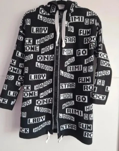 Dámská mikina na zip s kapucí, vzorovaná