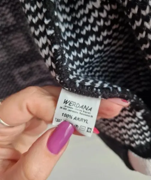 Dámská mikina na zip s kapucí, vzorovaná 3