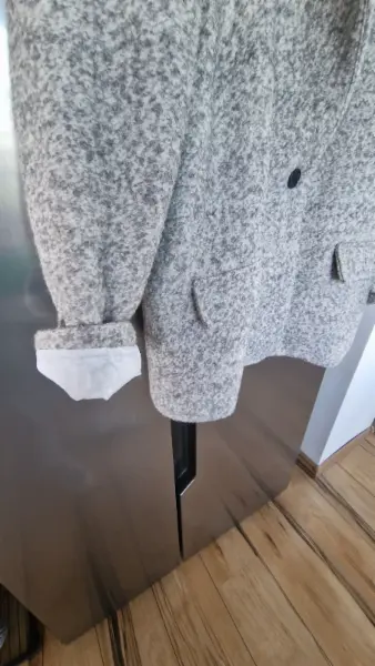 Dámské šedé vlněné sako 3