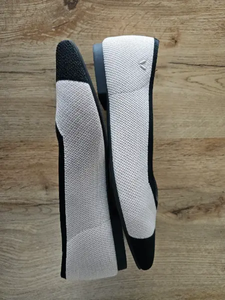 Balerínky s hranatou špičkou  7