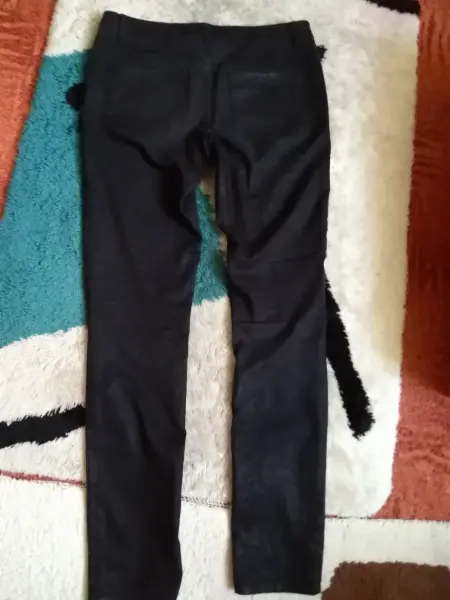 Drbané džíny Lindex 4