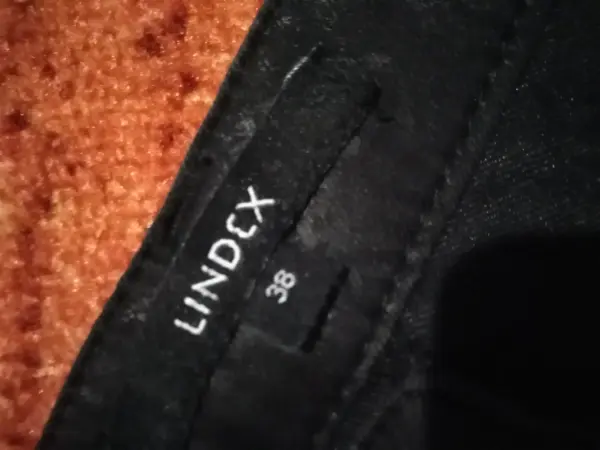 Drbané džíny Lindex 13