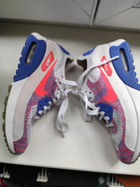 Dámské tenisky Nike Air Max, vel. 36 8