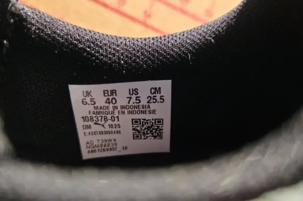 Pánské kopačky Puma Future, černo-oranžové, vel. 40 7