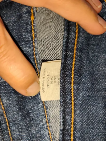 Dámské džínové kraťasy H&M, 44 5