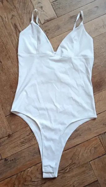Body Cropp