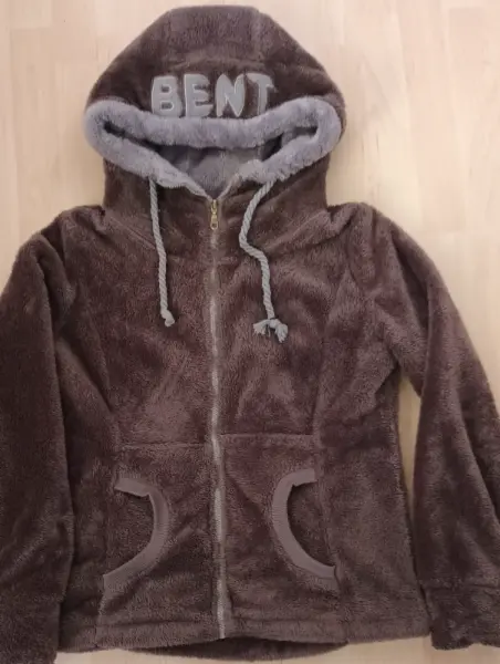 Dámská chlupatá mikina -bunda s kapucí vel.XL 