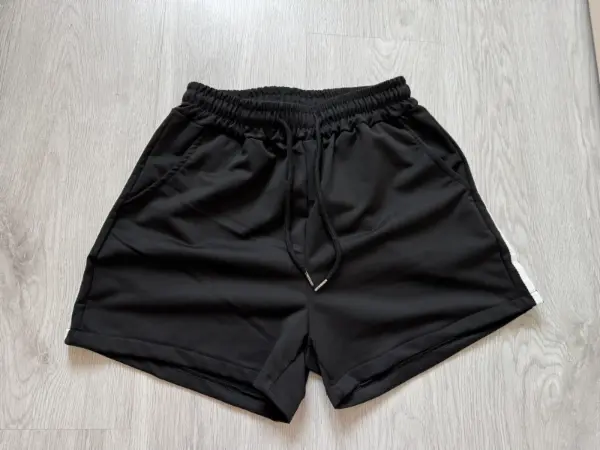 Dámský sportovní set - černé tílko a kraťasy, vel. S 4
