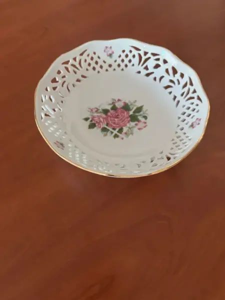 Miska z porcelánu 3