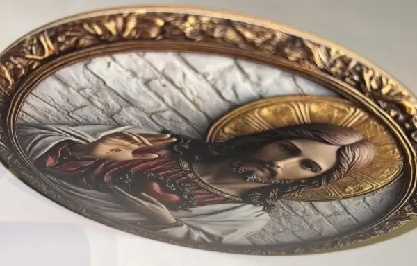 Dřevěný dekorační kruh, motiv Ježíš a Svaté srdce, Ø 14 cm 3
