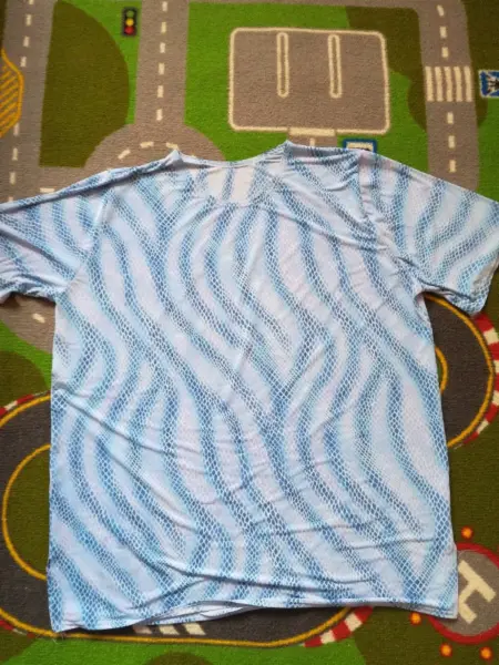 Modré triko vel. 46