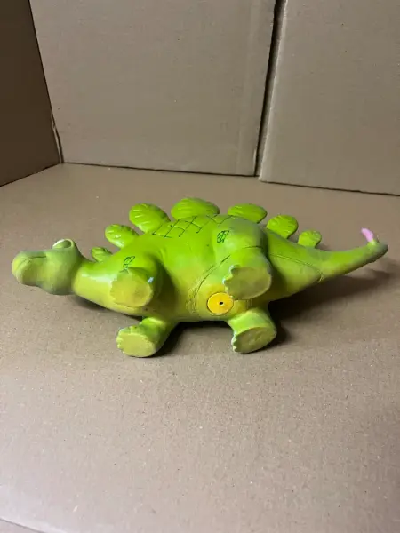 Zelený gumový dinosaurus stegosaurus 5