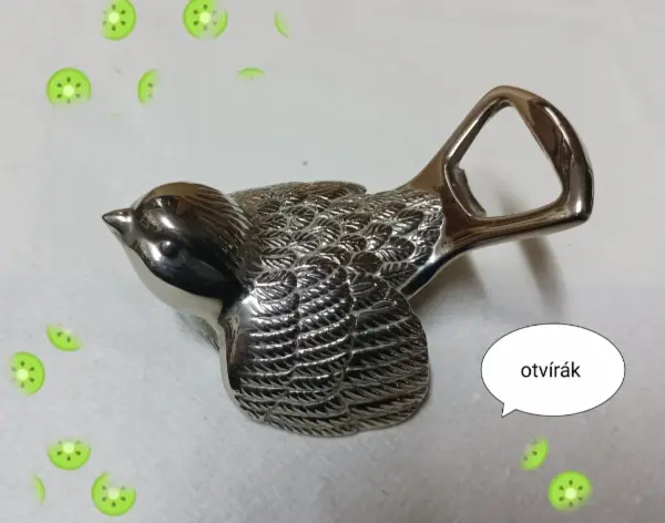 Kovový otvírák na lahve ve tvaru ptáčka 2
