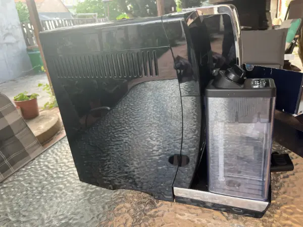 Automatický kávovar DeLonghi Dinamica 13