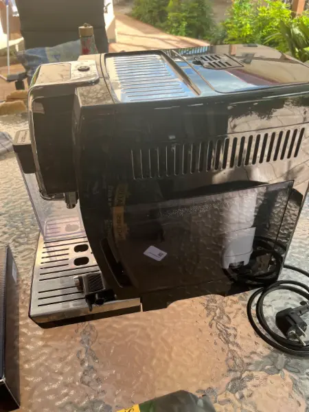 Automatický kávovar DeLonghi Dinamica 5