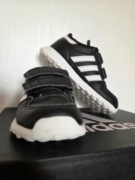 Adidas dětské tenisky