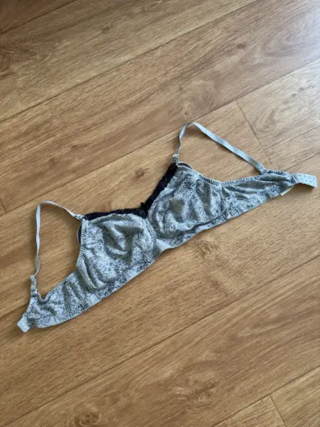 Dámská šedá kojící podprsenka Bonprix 85/B | bez vycpávek, b