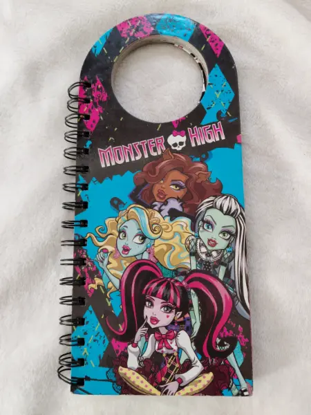 Monster High papírové visačky na kliku