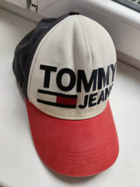 Kšiltovka Tommy Jeans 2