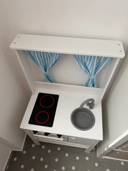 Dětská dřevěná kuchyňka 9