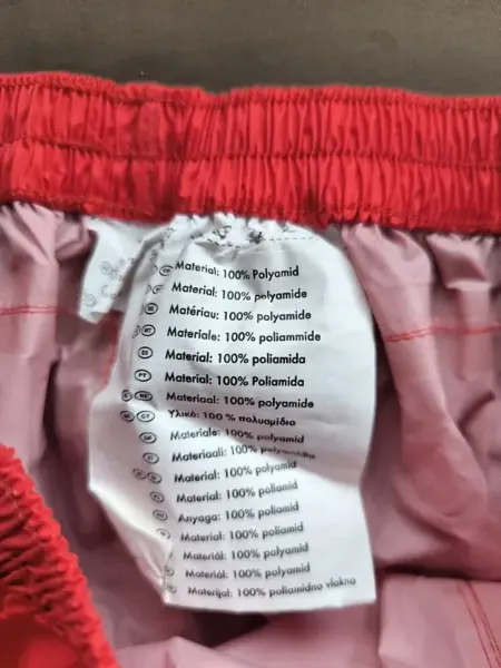 Červené nepromokavé kalhoty 4