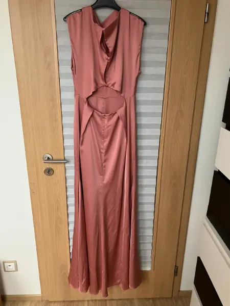 Růžové společenské šaty ASOS EDITION, vel. 38 4