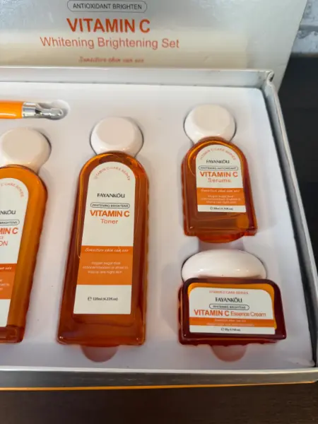 Fayankou Vitamin C Whitening Brightening Set 4