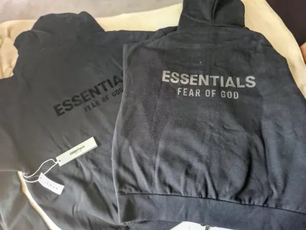 FEAR OF GOD ESSENTIALS – ČERNÉ MIKINY, Vel. M a L 2