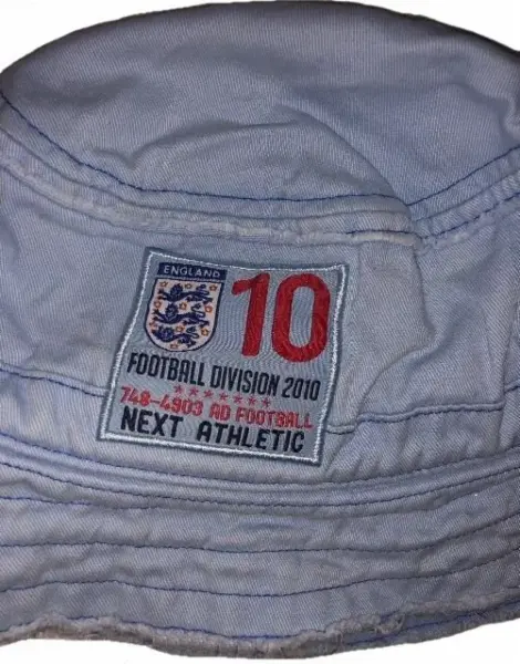 Světle modrý chlapecký klobouk England, vel. 3y 2