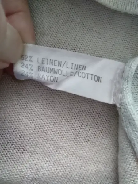 Dlouhá příjemná mikina, minimálně nošená 7