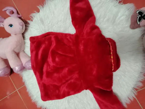 Dětský červený kabátek s Minnie 3