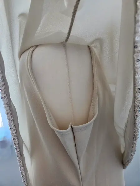 Béžové společenské šaty Fenzy s flitry, vel. 3XL 4