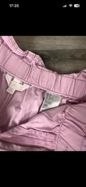 Růžové dámské kraťasy H&M 3