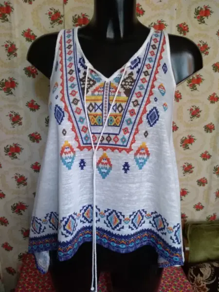 Dvě halenky-topy 9