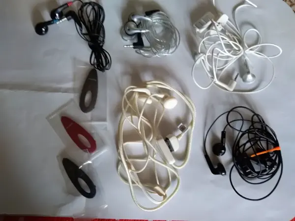 Sada sluchátek Nokia a příslušenství