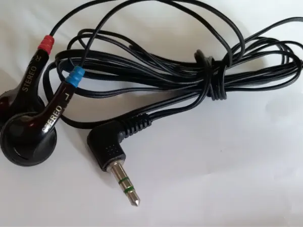 Sada sluchátek Nokia a příslušenství 2