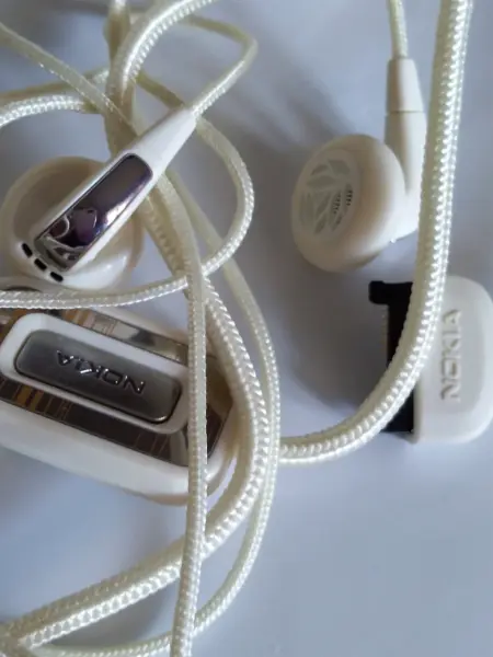 Sada sluchátek Nokia a příslušenství 5