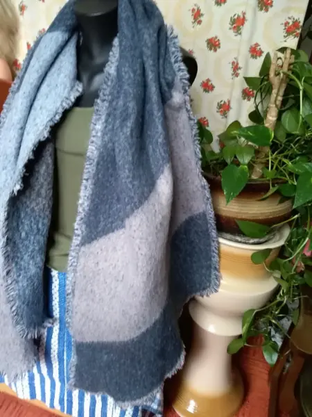 Hebké šály 4