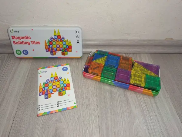 Magnetická stavebnice cestovní  10