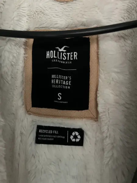 Dámská zimní parka Hollister 3
