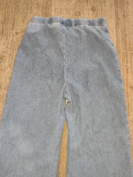 Dívčí džíny široké H&M, vel.8-9let 9