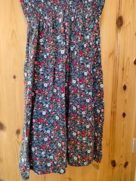 Dámské květované šaty H&M mama 3