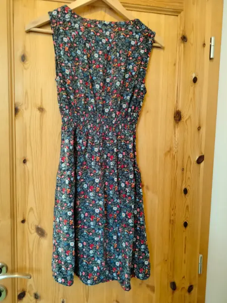 Dámské květované šaty H&M mama 6