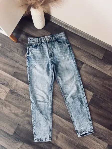 Dámské džíny Bershka Mom fit