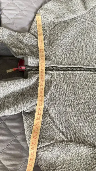 Šedá mikina s kapucí Tecwear, vel. 40 7