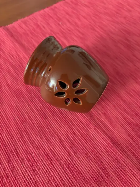 Keramická aromalampa hnědá