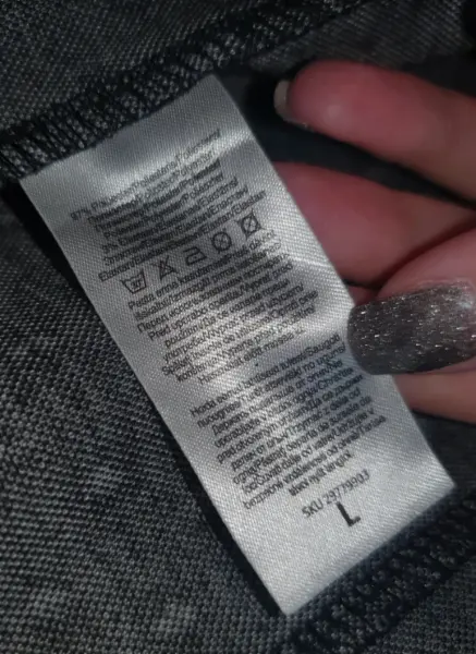 Dámské černé sako s puntíky 6