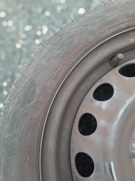 Rezervní kolo Continental 155/65 R14 75T 8