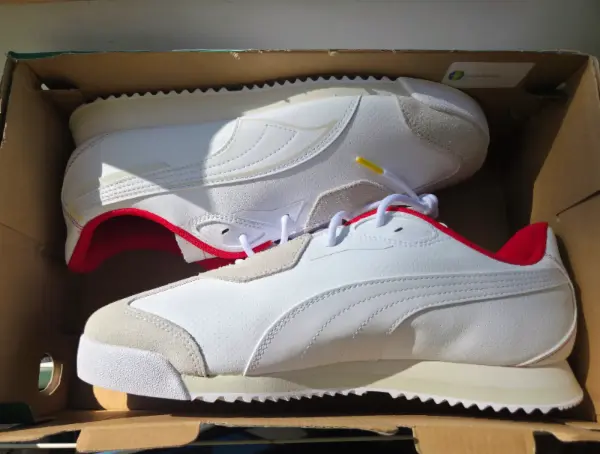 Pánské boty Puma Ferrari Roma S, bílé, vel. 44 6
